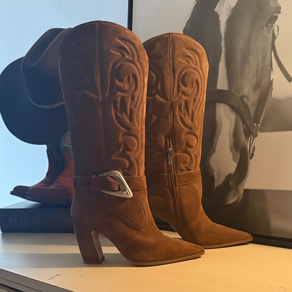 Vince Camuto Biancaa Brown Suede Western Boots